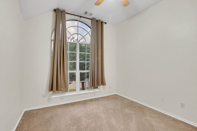 1107 Eastbrook Drive, Glenn Heights, TX 75154