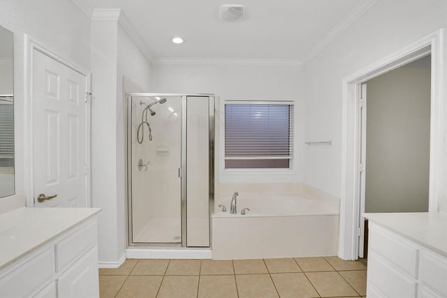 1107 Eastbrook Drive, Glenn Heights, TX 75154