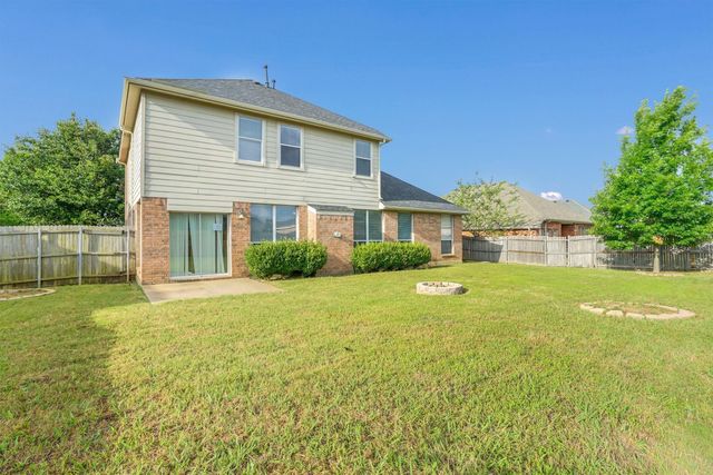 1107 Eastbrook Drive, Glenn Heights, TX 75154