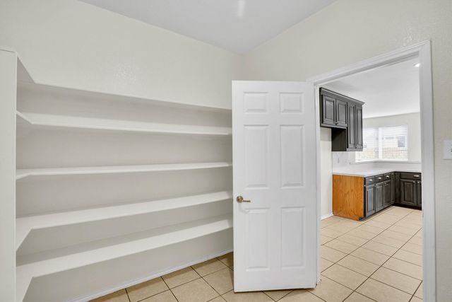 1107 Eastbrook Drive, Glenn Heights, TX 75154
