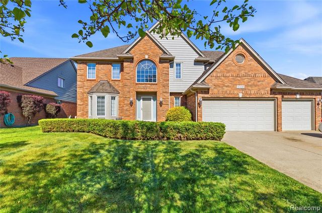 50426 Chief Drive, Macomb, MI 48044