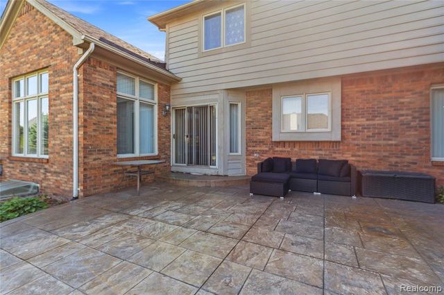 50426 Chief Drive, Macomb, MI 48044