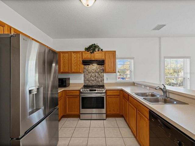 321 SUMMER CLOUDS PLACE, Brandon, FL 33511