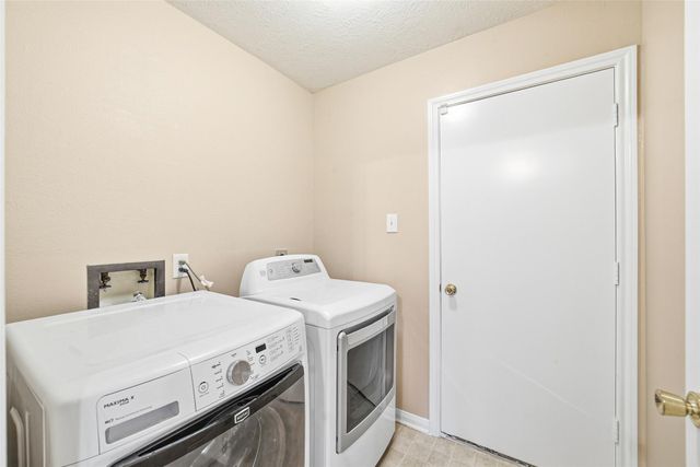 1530 Miller Avenue, Katy, TX 77493