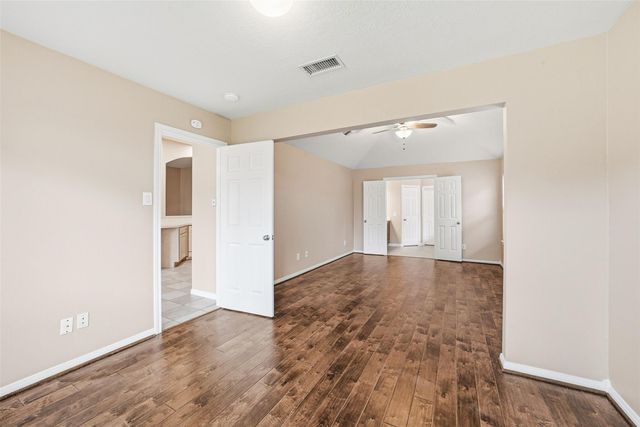 1530 Miller Avenue, Katy, TX 77493