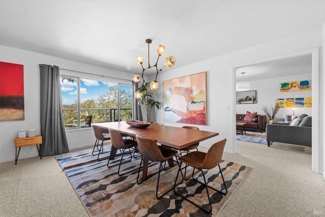 5860 Sharp Rd, Calistoga, CA 94515