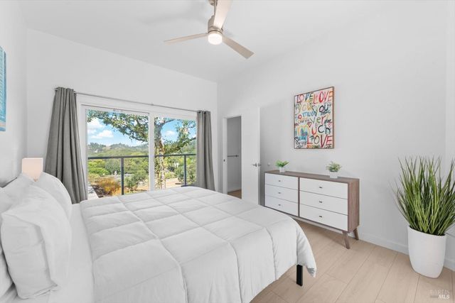 5860 Sharp Rd, Calistoga, CA 94515