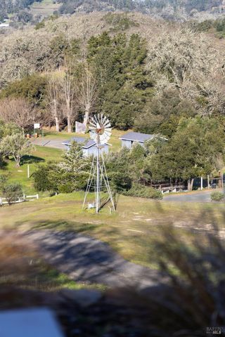 5860 Sharp Rd, Calistoga, CA 94515