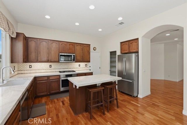 41515 Grand View, Murrieta, CA 92562