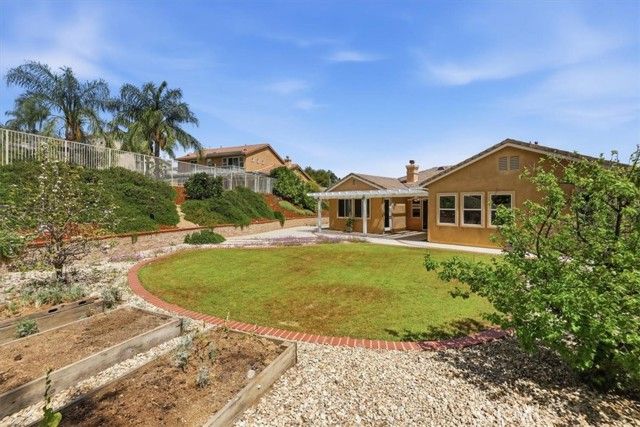 41515 Grand View, Murrieta, CA 92562