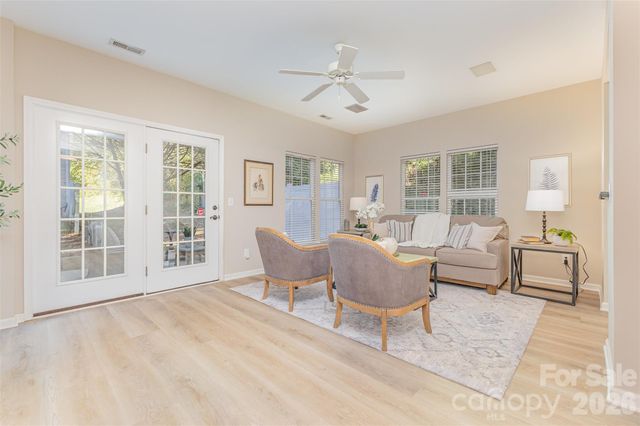 12327 Jessica Place, Charlotte, NC 28269