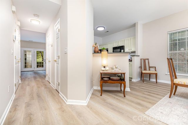 12327 Jessica Place, Charlotte, NC 28269