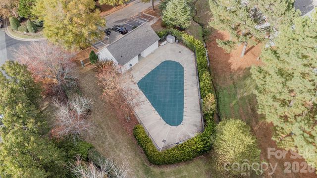 12327 Jessica Place, Charlotte, NC 28269