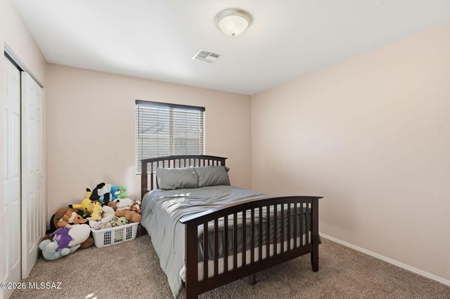 3304 W Athenee Court, Tucson, AZ 85746