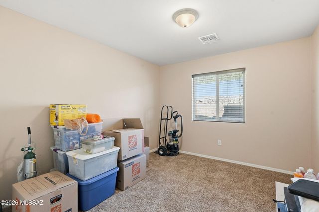 3304 W Athenee Court, Tucson, AZ 85746