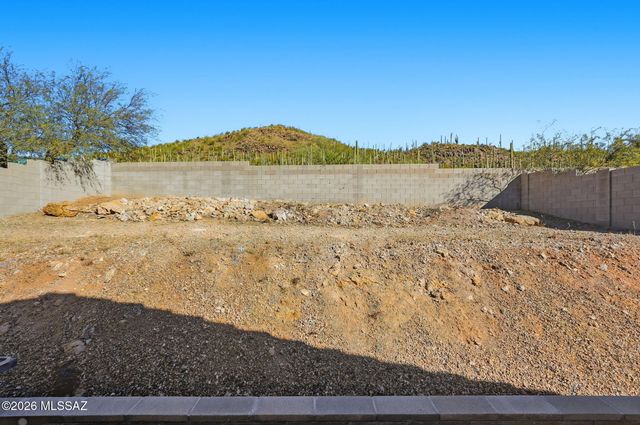 3304 W Athenee Court, Tucson, AZ 85746