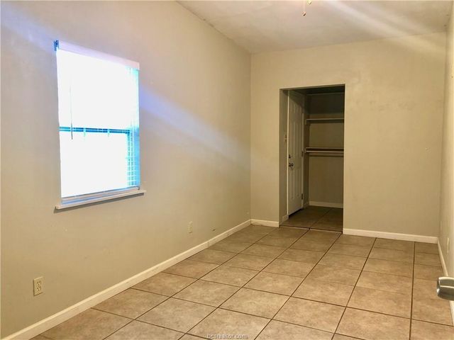 807 Vine Street, Bryan, TX 77802