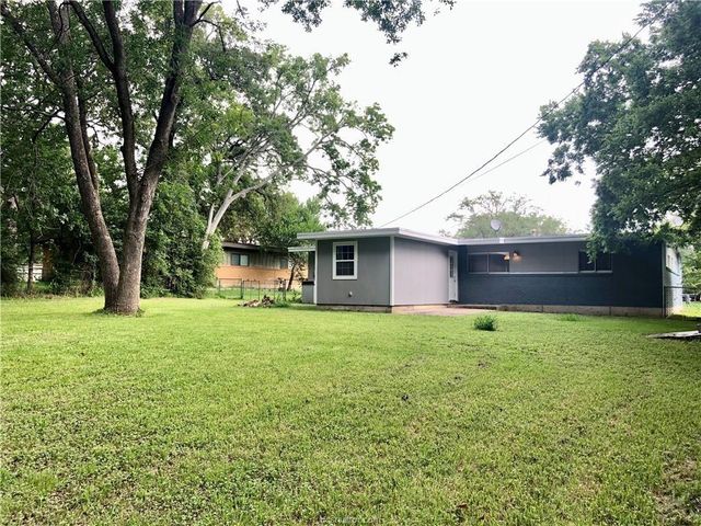 807 Vine Street, Bryan, TX 77802