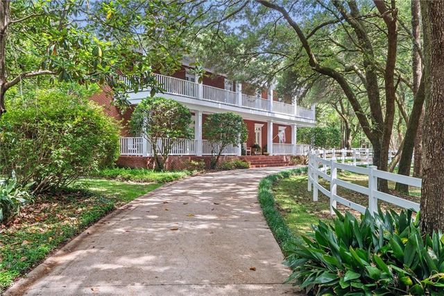 3651 Russells Lane, Mobile, AL 36619