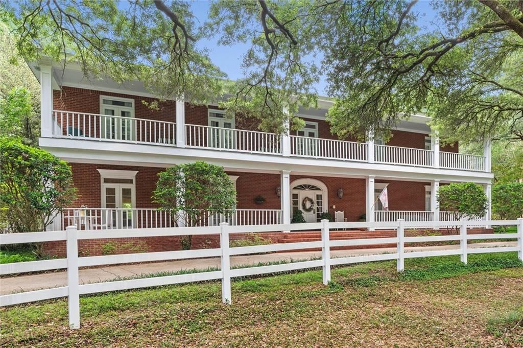 3651 Russells Lane, Mobile, AL 36619