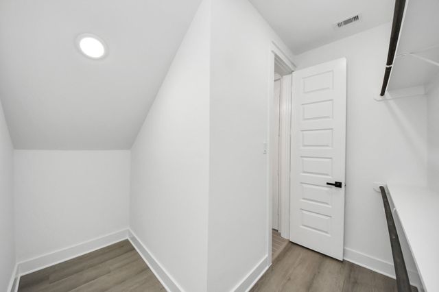 216 San Jacinto Street, La Porte, TX 77571