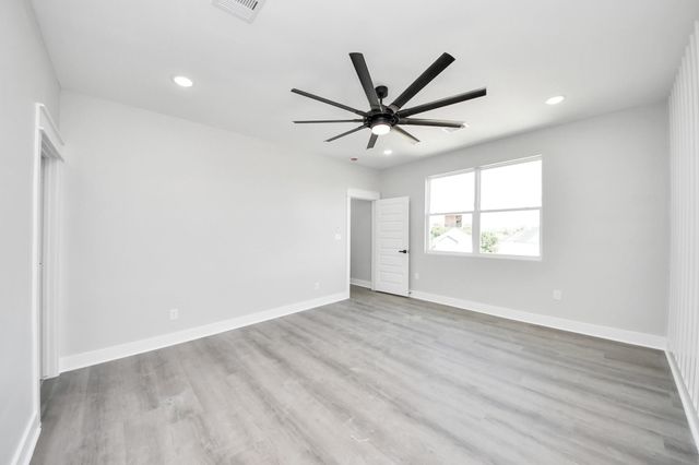 216 San Jacinto Street, La Porte, TX 77571