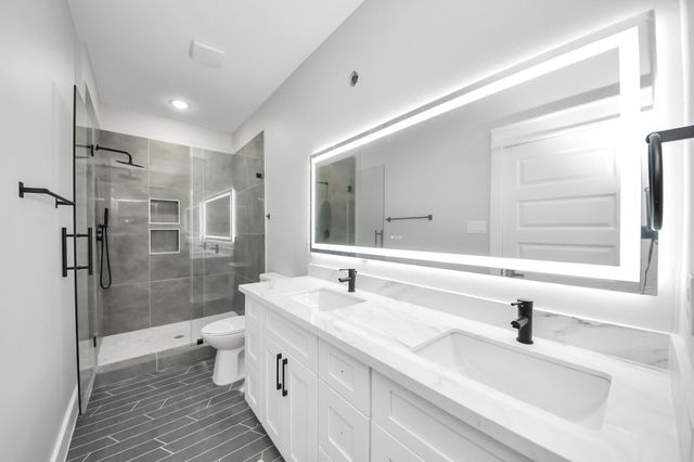 216 San Jacinto Street, La Porte, TX 77571