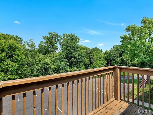 2741 Westphalia Court F, St Louis, MO 63129