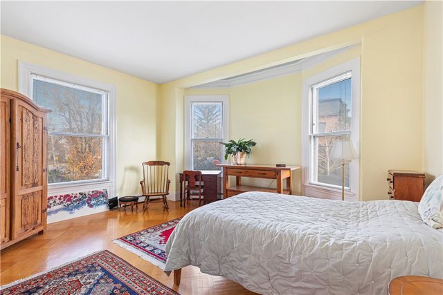 242 Wayland Avenue 2, Providence, RI 02906