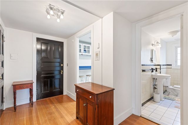 242 Wayland Avenue 2, Providence, RI 02906