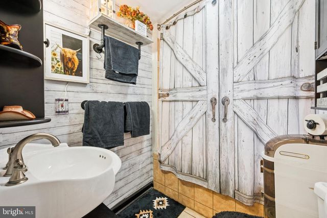 416 CARLISLE AVE, Prospect Park, PA 19076