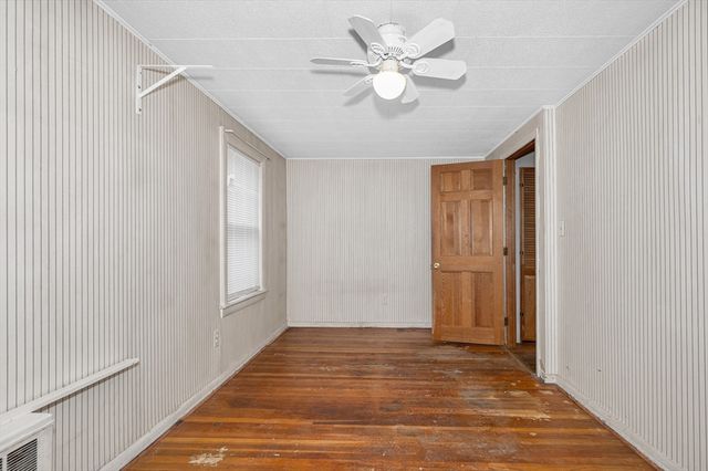 126 Groton Road, Chelmsford, MA 01863