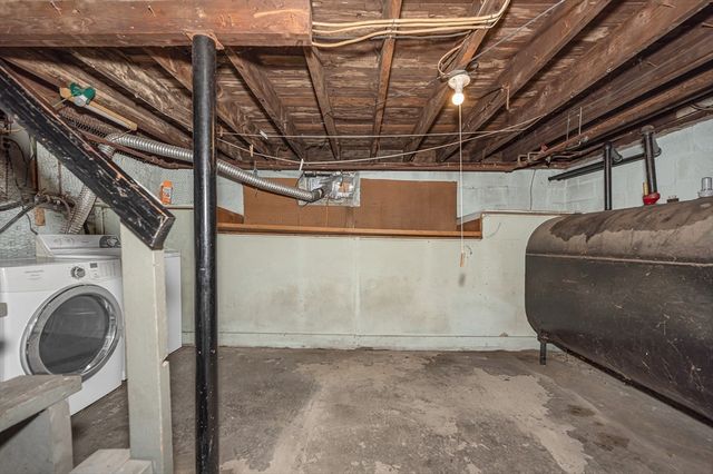 126 Groton Road, Chelmsford, MA 01863