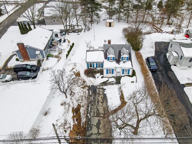 126 Groton Road, Chelmsford, MA 01863