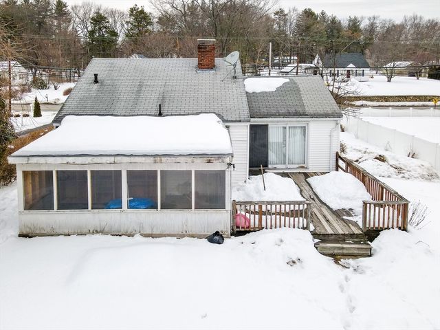 126 Groton Road, Chelmsford, MA 01863