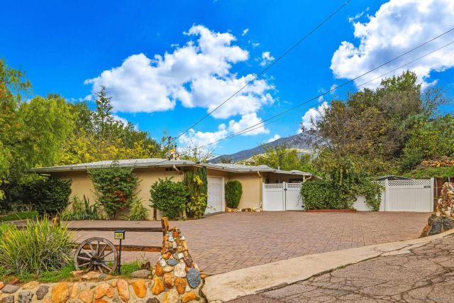 1491 Louise Dr, Alpine, CA 91901