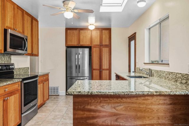 1491 Louise Dr, Alpine, CA 91901