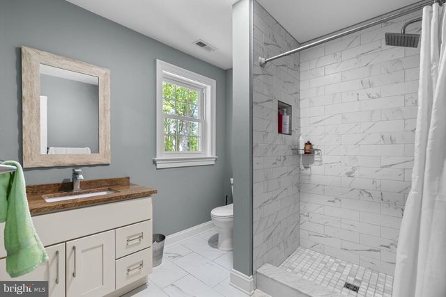 18611 BROOKE RD, Sandy Spring, MD 20860