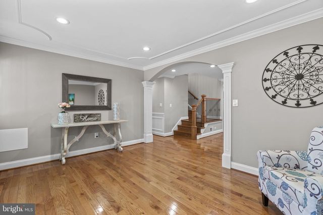 18611 BROOKE RD, Sandy Spring, MD 20860