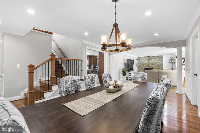 18611 BROOKE RD, Sandy Spring, MD 20860