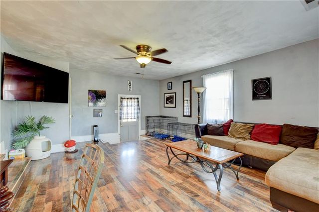 44 N Court ST, Windsor, VA 23487