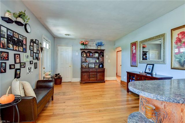 44 N Court ST, Windsor, VA 23487