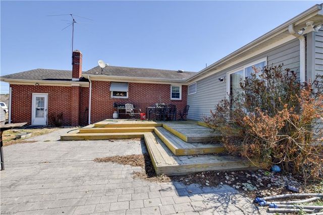 44 N Court ST, Windsor, VA 23487