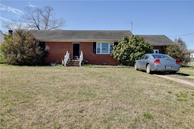 44 N Court ST, Windsor, VA 23487