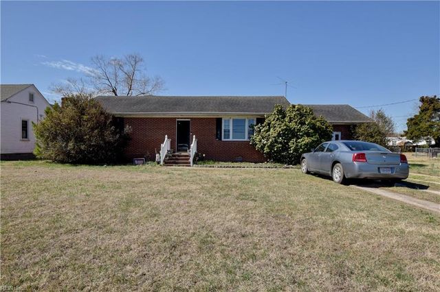 44 N Court ST, Windsor, VA 23487