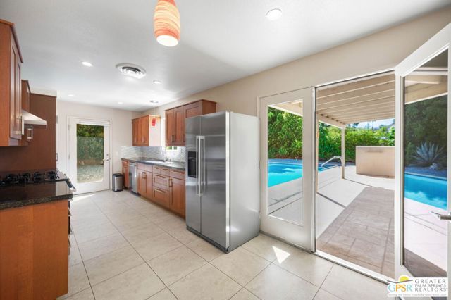 2030 S Bob O Link Lane, Palm Springs, CA 92264