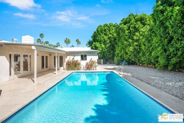 2030 S Bob O Link Lane, Palm Springs, CA 92264