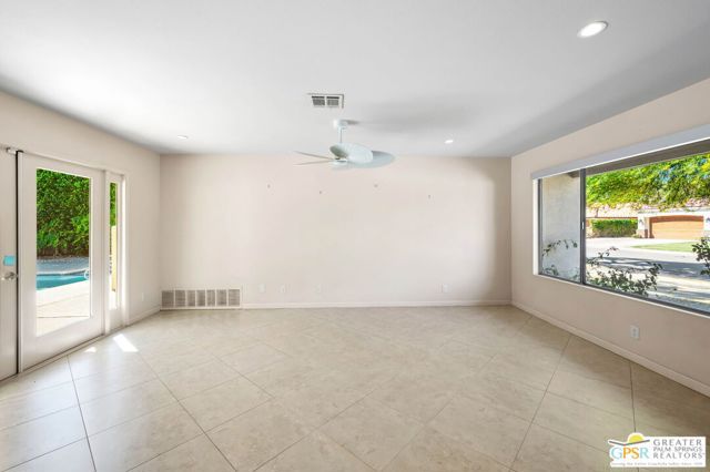 2030 S Bob O Link Lane, Palm Springs, CA 92264