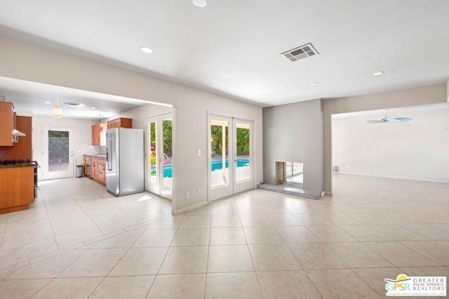 2030 S Bob O Link Lane, Palm Springs, CA 92264