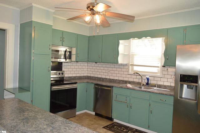 108 Clayton Street, Greer, SC 29650